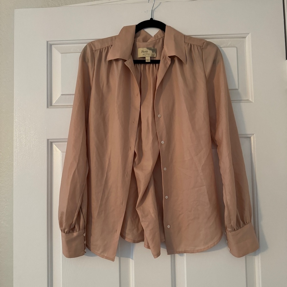 Elizabeth and James button down Blouse
